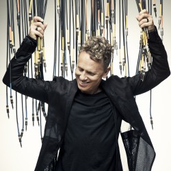 ������ ��� ������� � ������ Remix EP - �������� ��������
